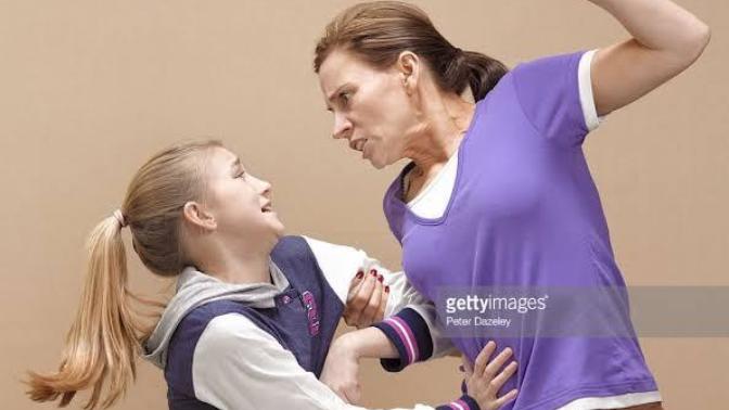 My mother is mistreating my step sister. How could I help her?