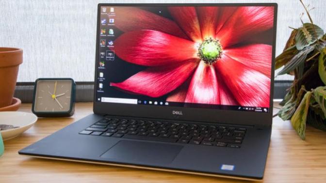 What laptop do you use? Anyone here use a Dell XPS? Do you recommend the laptop you're using?