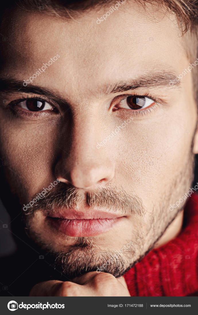 Girls, are you able to pick your biggest male weakness?