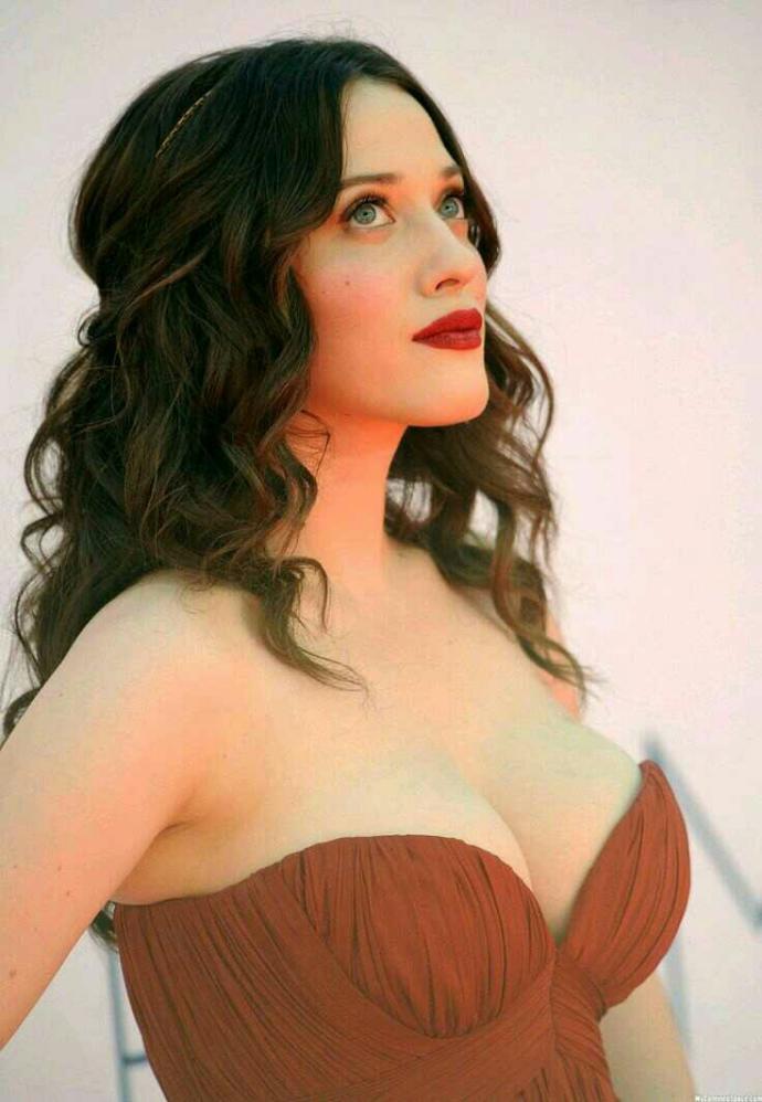 If you could have a child w a celebrity regardless of sexuality and stuff, who'd she or he be?