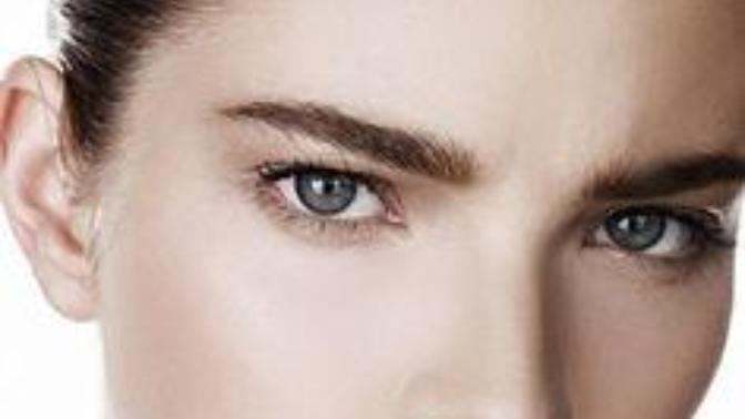 Are straight eyebrows more attractive?