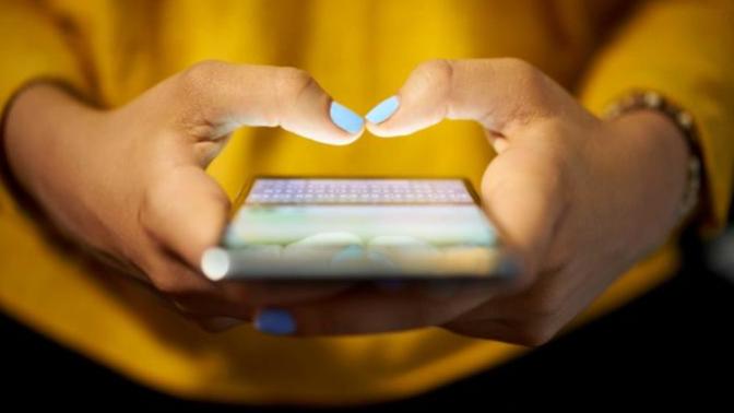 Do you find it easier to initiate a conversation online?