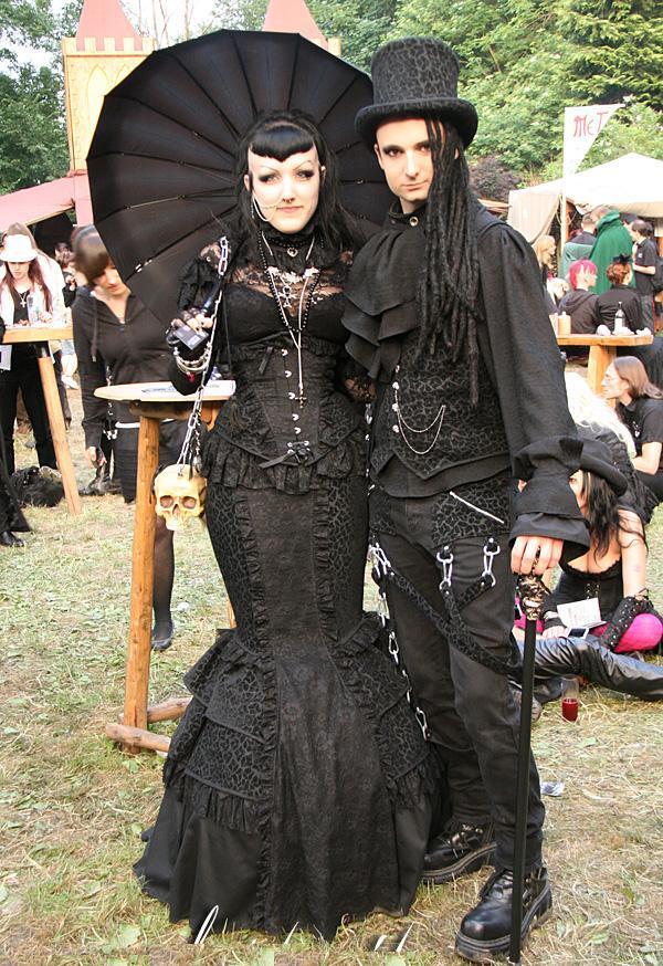 Goth Fashion ( part 1): Which one of these styles do you like the  most ?