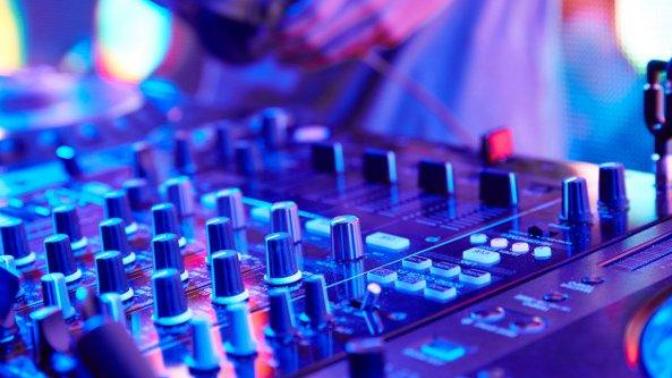 What style of Electronica music is your favorite?