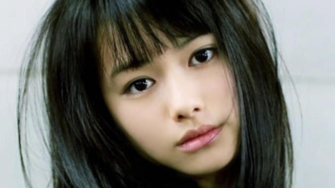 Which East Asian country has the prettiest people?