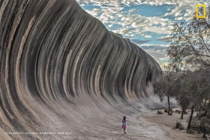 Wouls you like to visit the Wave Rock in Hyden, Australia?