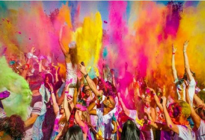 Happy Holi everyone on G@G 🍻. Where you from and you celebrate holi in your country?
