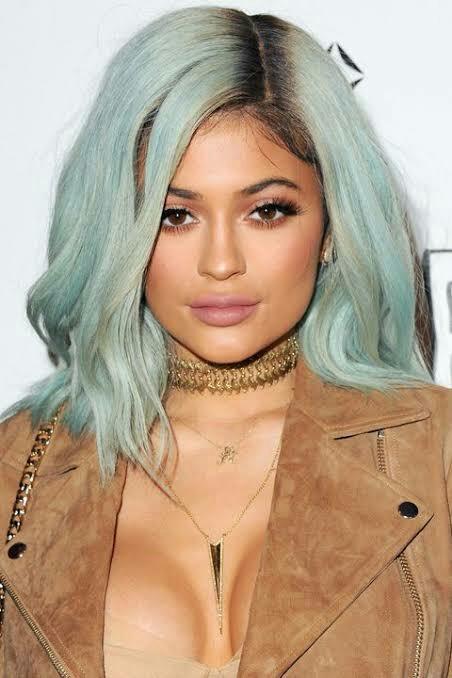 Do you find Kylie Jenner pretty?