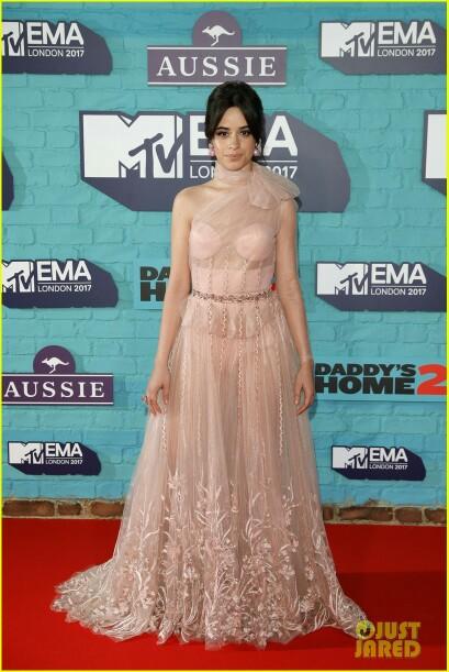 Who is more attractive: Camila Cabello vs. Chloe Grace Moretz?