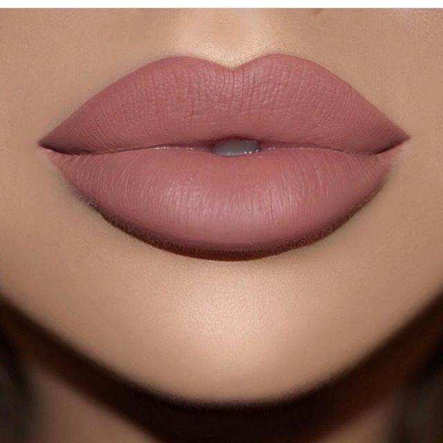 Guys, what type of lips do you find the most attractive?