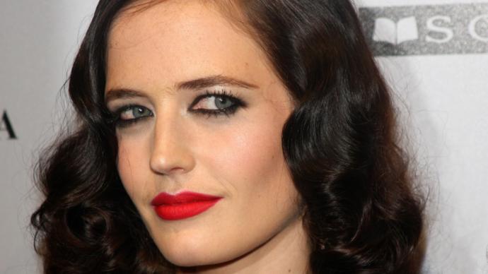 Guys, what type of lips do you find the most attractive?