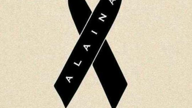 Guys do you know how to make this black ribbon on facebook?