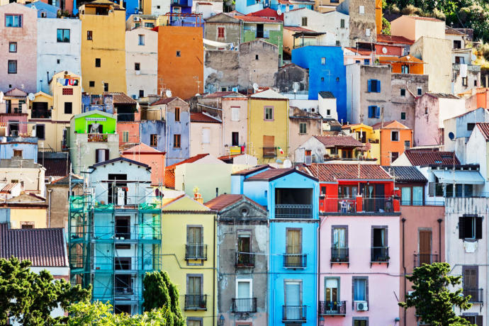 Does anyone wanna buy a house in Sardinia for $1?