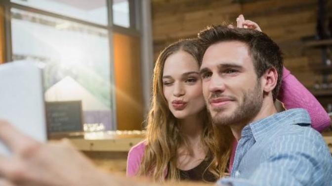 Would you prefer to date someone a bit older than you or a bit younger than you?