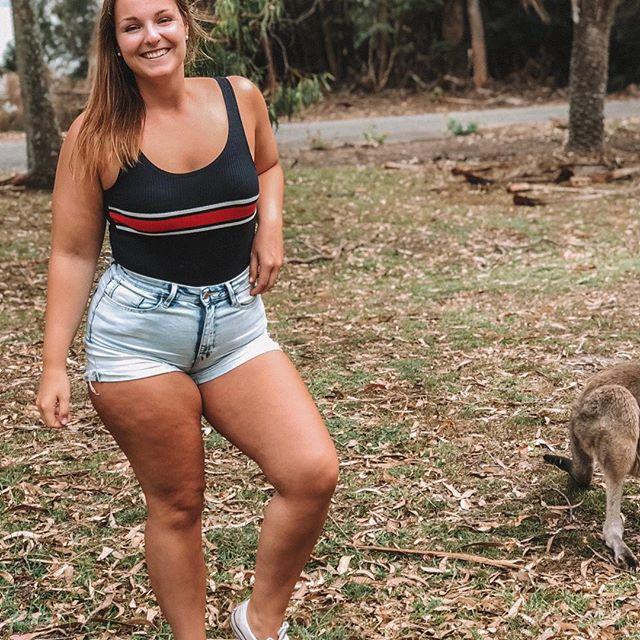 Do You Think Veronica (FitLeea) Is Fat?