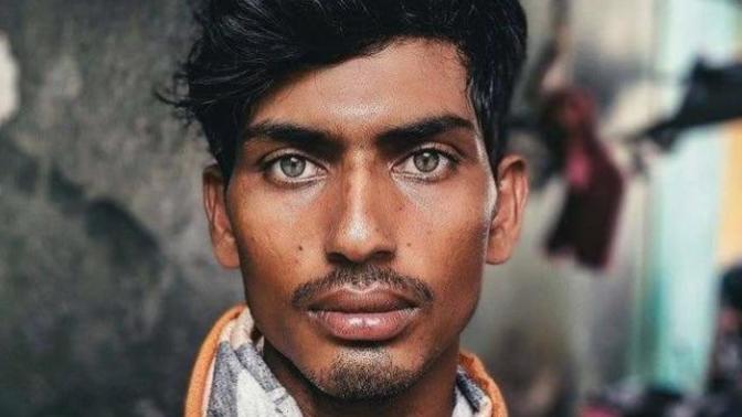 What are your thoughts on this viral picture? Should this man become a model?
