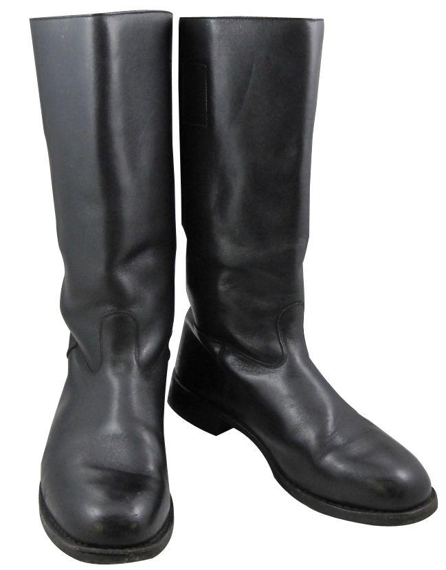 Can Men Wear Knee-High Boots? - Please Comment :)?