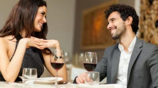 How many times a week should people dating see each other?