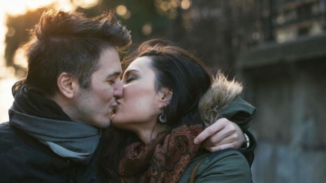 How to initiate a kiss with somebody you like?