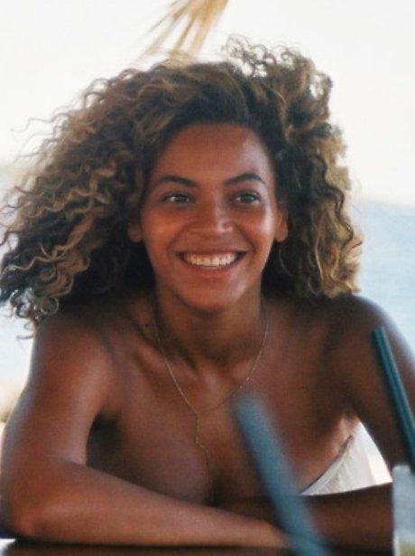 Who do you think is prettier or better looking - Beyonce or Jessica Alba?