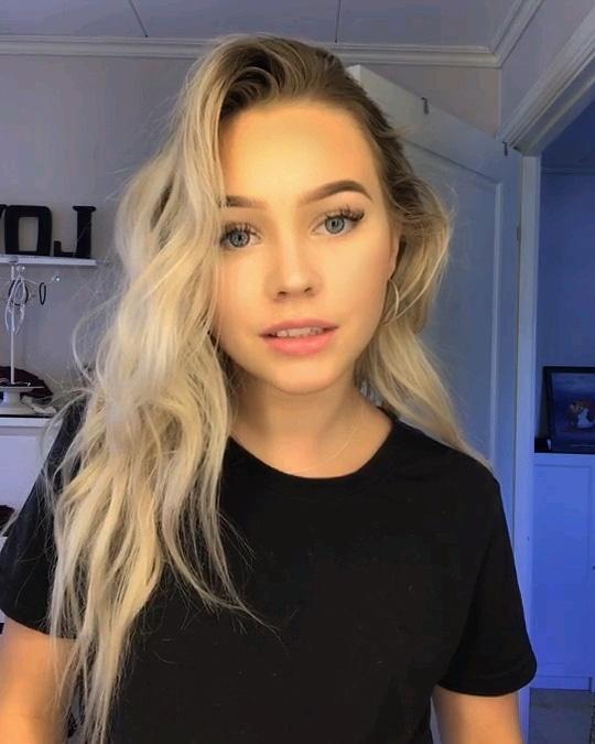 Which blonde blue eyed angel is more attractive?