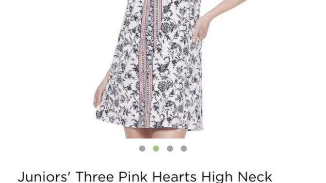 Which dress should I choose to wear for my spring pictures this year?🤔?