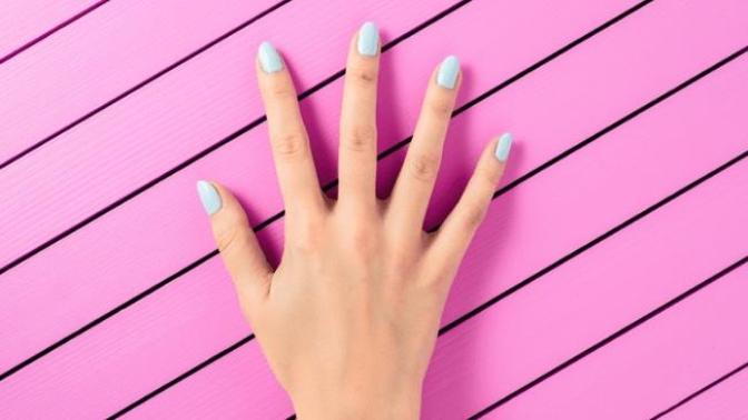 Do you prefer wearing fake nails or natural?
