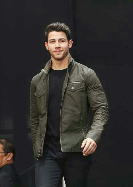 Girls do you find Nick Jonas attractive?
