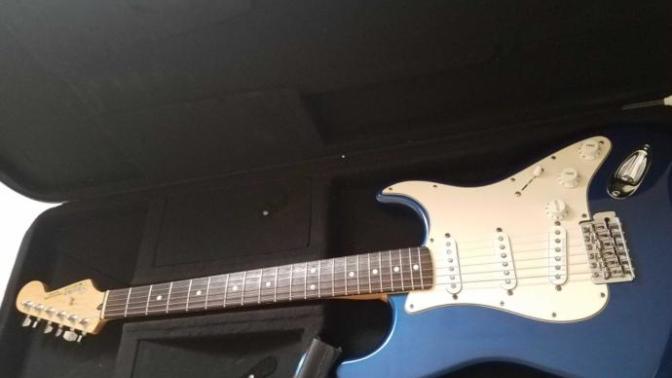 Which guitar looks sexiest on a guy?