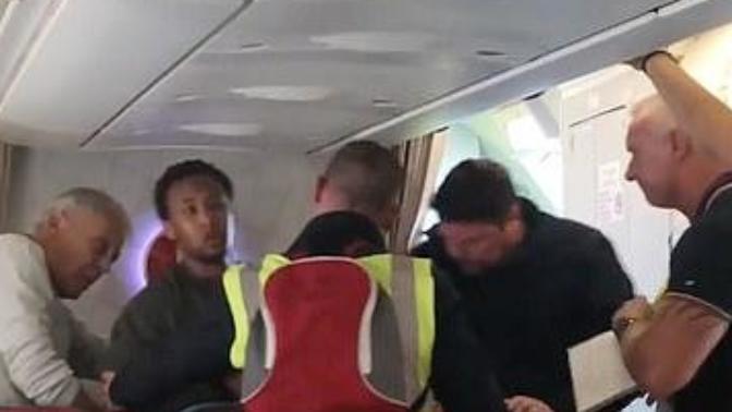 Do you think it's fair if Liberal plane passengers stage mutiny in order to stop deportation of rapists?