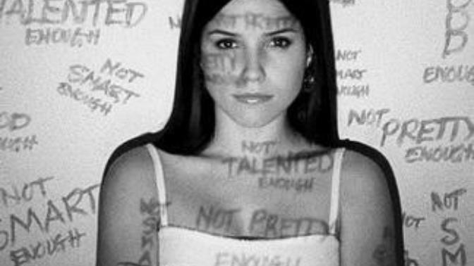 HOW DO I GAIN CONFIDENCE AS A TEENAGER?
