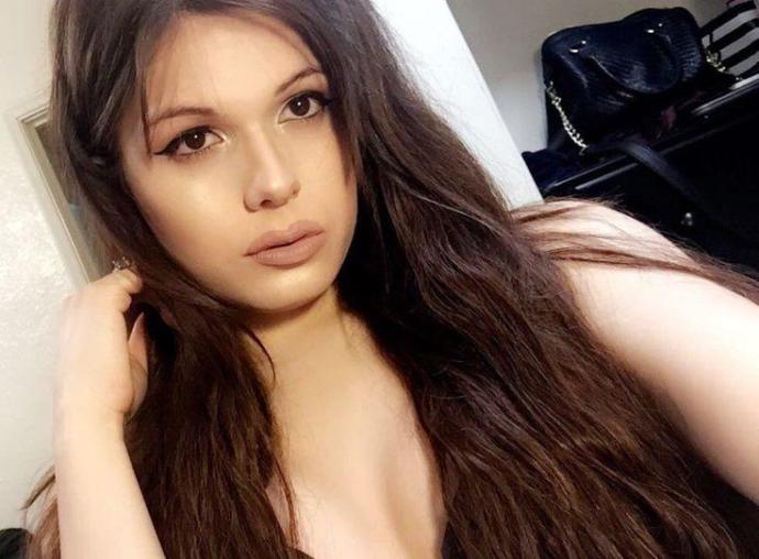 Do you think Blaire White is pretty?