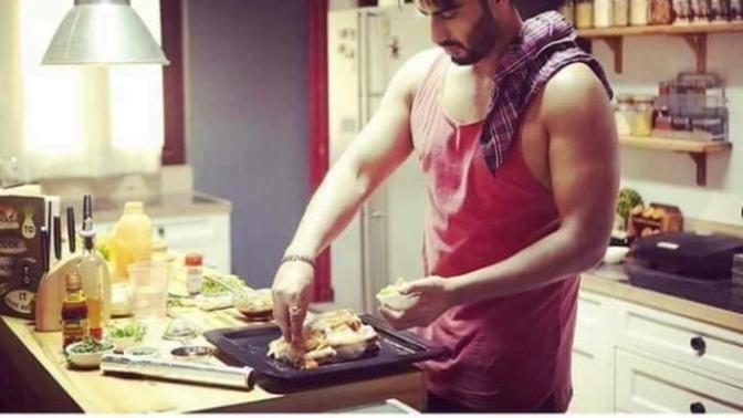 Isn’t it sexy when men do the cooking?