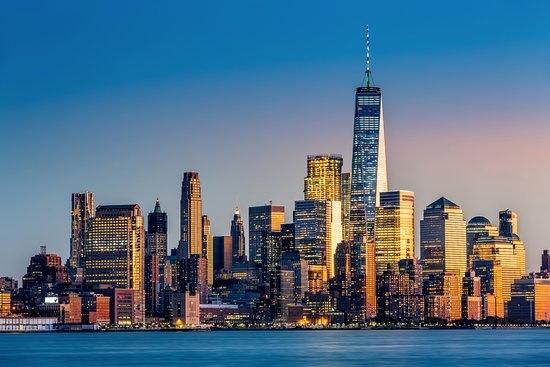 Which city is more dangerous? New York or LA?