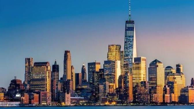Which city is more dangerous? New York or LA?