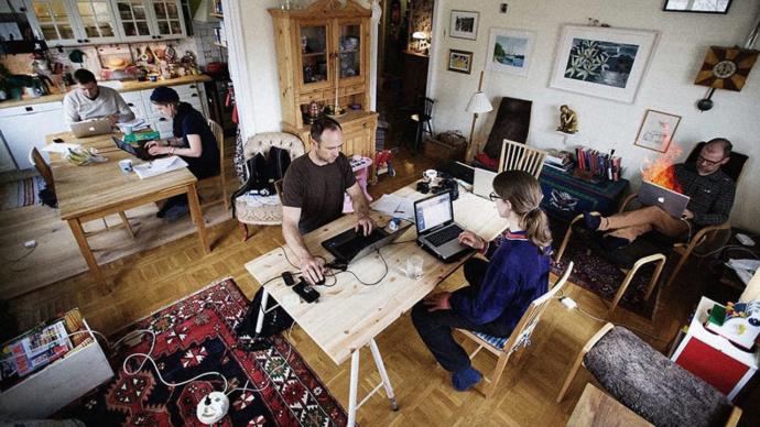Would you ever go to an apartment for a job interview?