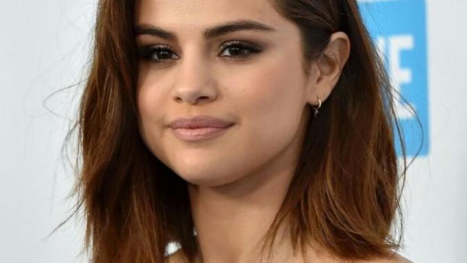 How important is girl's hair length to you?