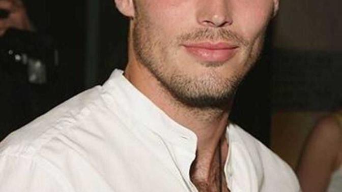Hot bald or hot haircut?