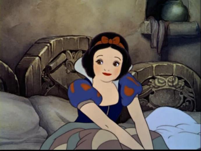 Does anyone else notice Snow White doesn’t have a nose?