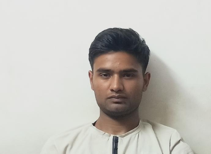 Girls, why girls call me ugly? is my face very ugly reply HOnestly pls?