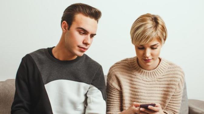 Why is jealousy unattractive in a guy?