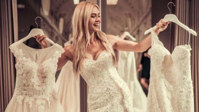 Can I pretend I'm getting married and try on wedding dresses for fun?
