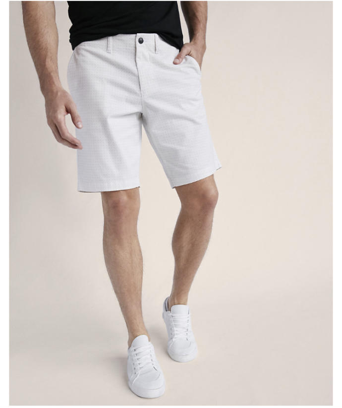 Girls, Men with shorts?