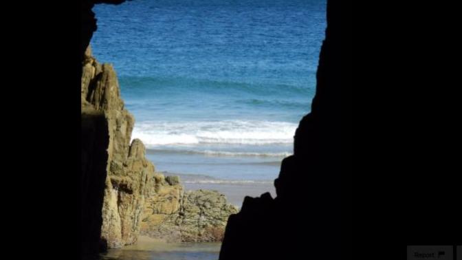 Would you want to visit the Remarkable Cave in Port Arthur, Tasmania?