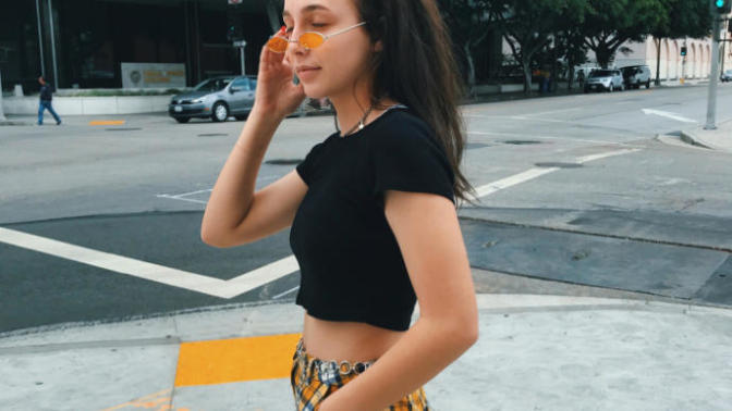 Is Emma Chamberlain pretty?