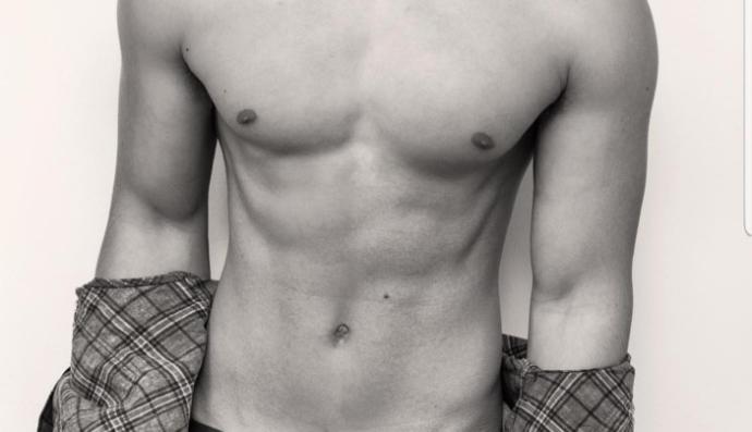 Is it normal to see your ribs like this?
