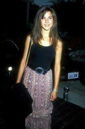 Who is hotter in their prime? Jennifer Aniston or Christina Aguilera??