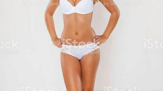 Guys what do you prefer real curves or implanted fake curves?