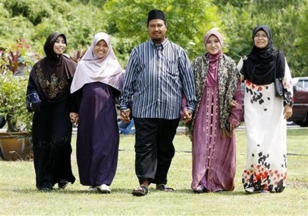 Why Muslim guys wants polygamy marriage?