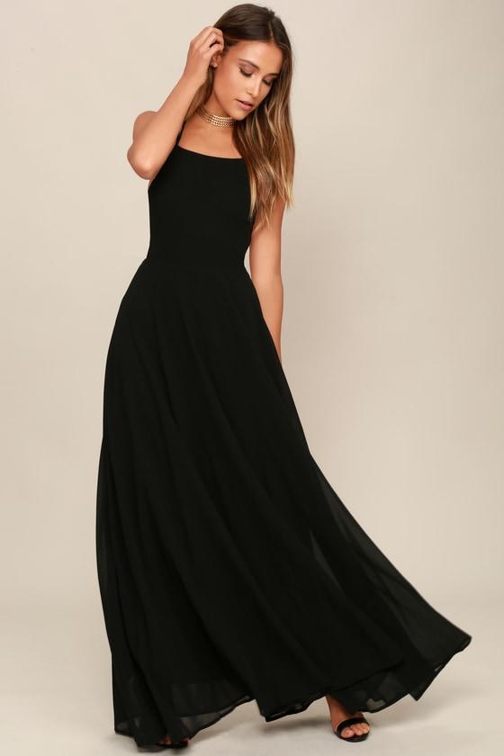 Ladies, do most of you tend to avoid skirts/dresses that go at the knee or above the knee?